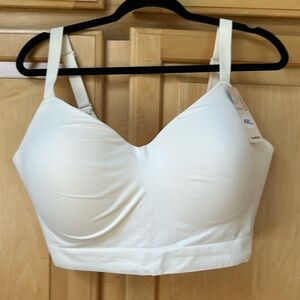 NWT TrueKind Supportive Comfort Wireless Shaping Women’s Bra 4XL in Cream